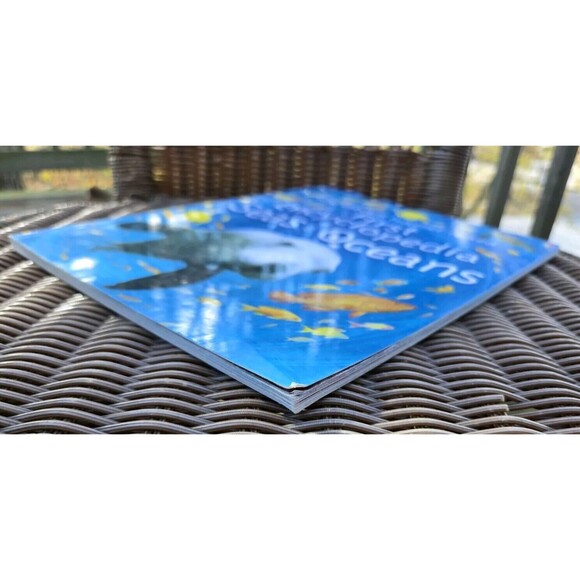 Usborne Internet Linked First Encyclopedia Lot 2 Books Science, Seas & Oceans - Picture 11 of 14